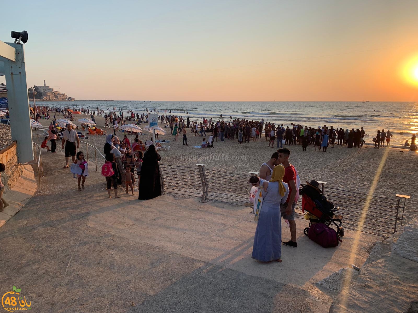 يافا: اصابة خطرة لفتاة غرقت على شاطئ البحر شمال المدينة 
