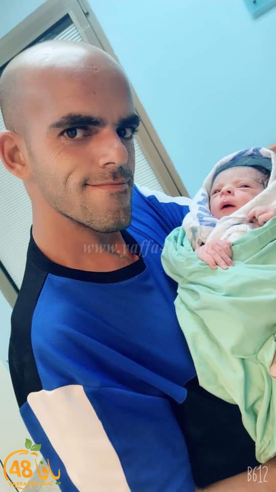 مبروك: الشاب رائد محمد أبو نبوت من يافا يُرزف بمولوده الأول بعد 10 سنوات