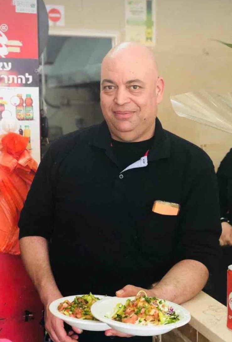 ارساليات الى البيوت من مطعم نادر الكبير للمأكولات الشعبية في يافا