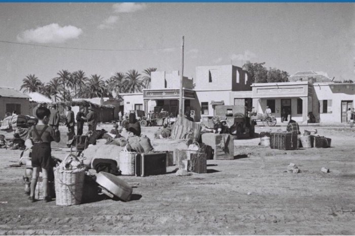لاجئة من مواليد العباسية قضاء يافا عام 1935 والذي سميت اليوم ب يهود