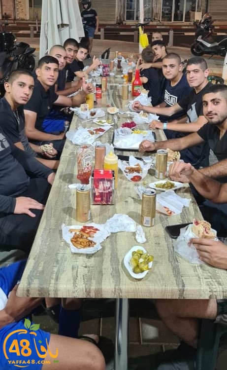 صور: فريق أبناء يافا يحرز لقب بطولة دوري الحارات الشعبيّة في حيفا