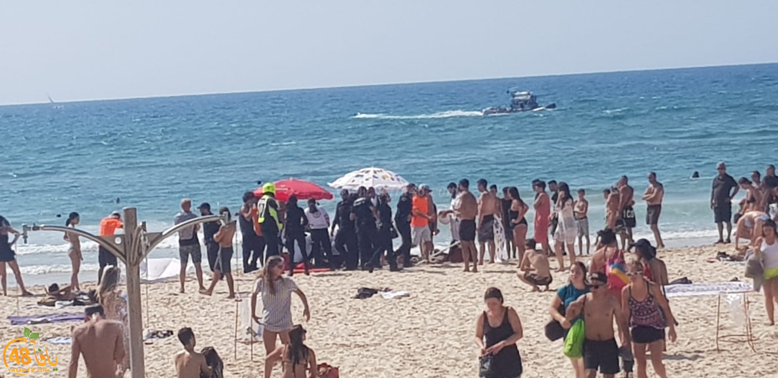 غرق سيدة على شاطئ البحر شمال مدينة يافا وحالتها حرجة