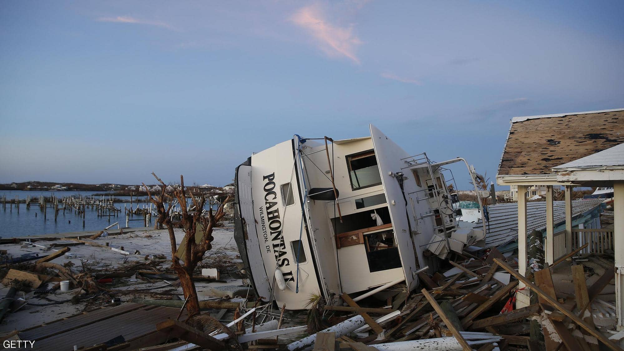 إعصار دوريان.. عشرات القتلى وآلاف المفقودين، ودمار هائل بالباهاما
