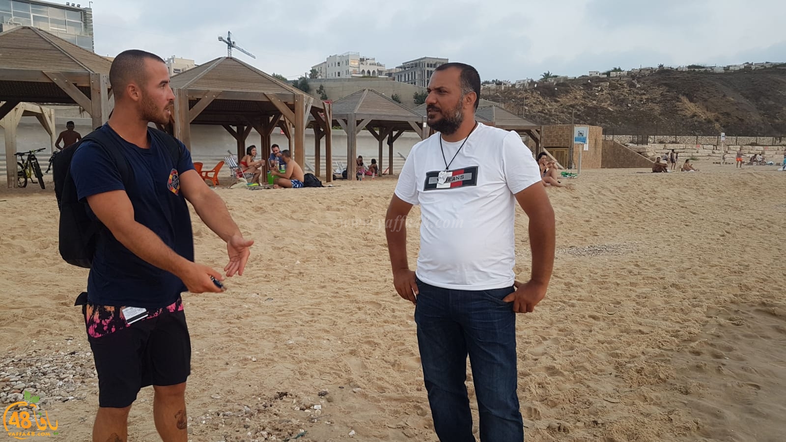 فيديو: حملة على شواطئ يافا لتوعية النزلاء من مخاطر البحر 