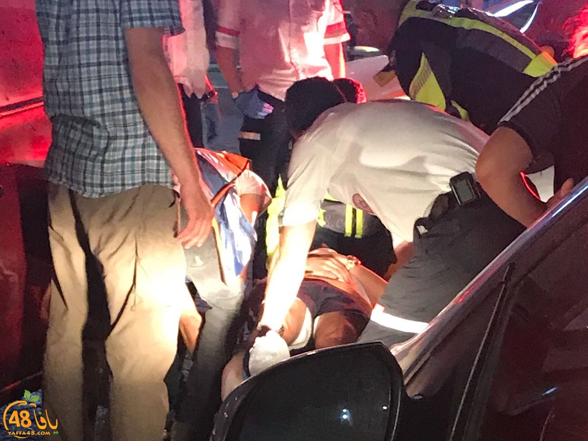 يافا: اصابة طفيفة لشخصين بحادث طرق وسط المدينة 
