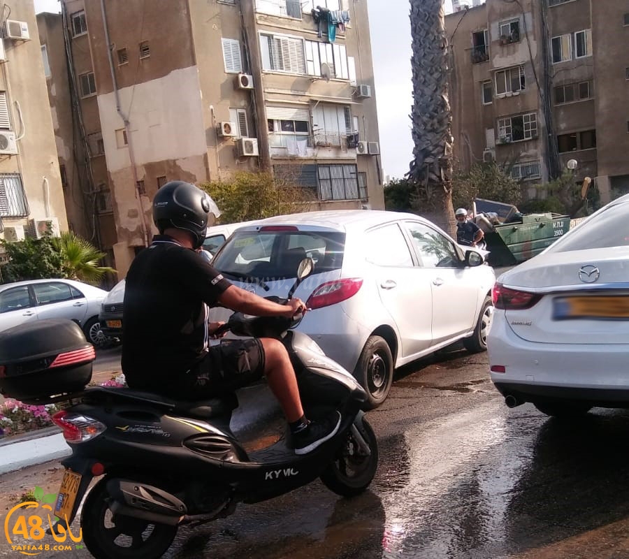 صور: اصابة طفيفة لسيدتين بحادث طرق ذاتي في يافا