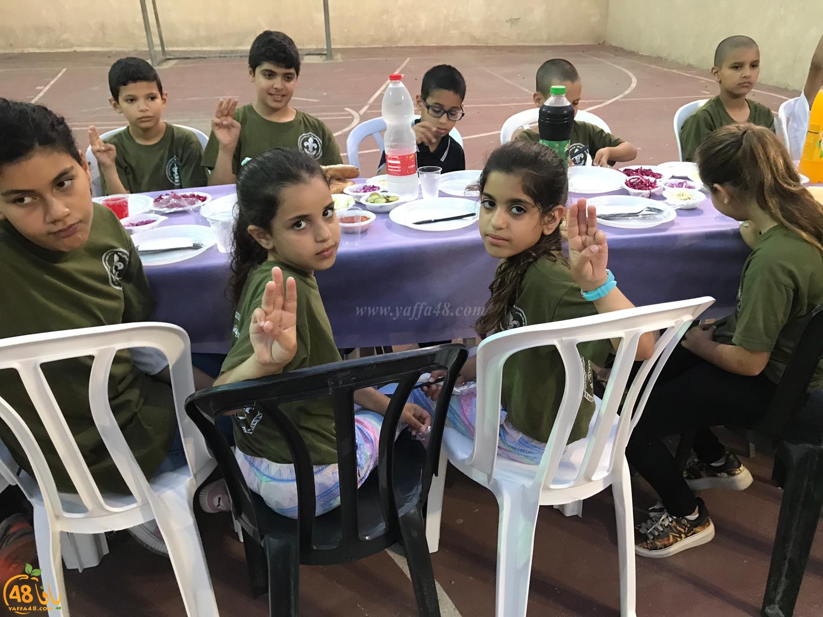 بالصور: سرية كشاف النادي الإسلامي تنظم إفطاراً جماعياً لأعضائها