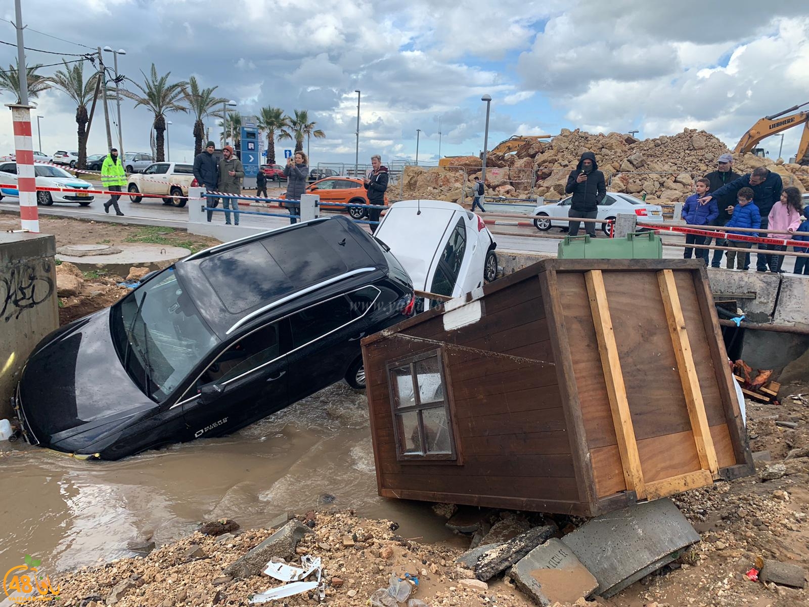  يافا تتحول الى فينيسيا - بعد توقّف الأمطار تكشّف حجم الأضرار