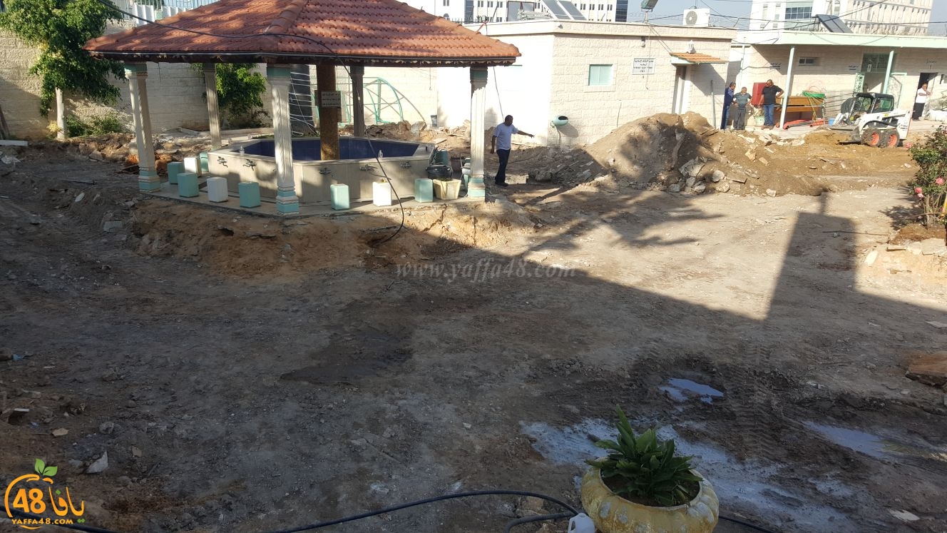  بالفيديو: بدء العمل في ترميم ساحة المسجد العمري الكبير في الرملة 