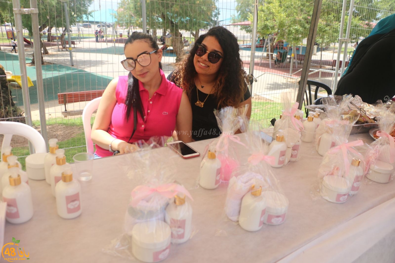  بالصور: فعاليات شيّقة للأطفال وأكشاك بيع في البازار النسائي السنوي بيافا