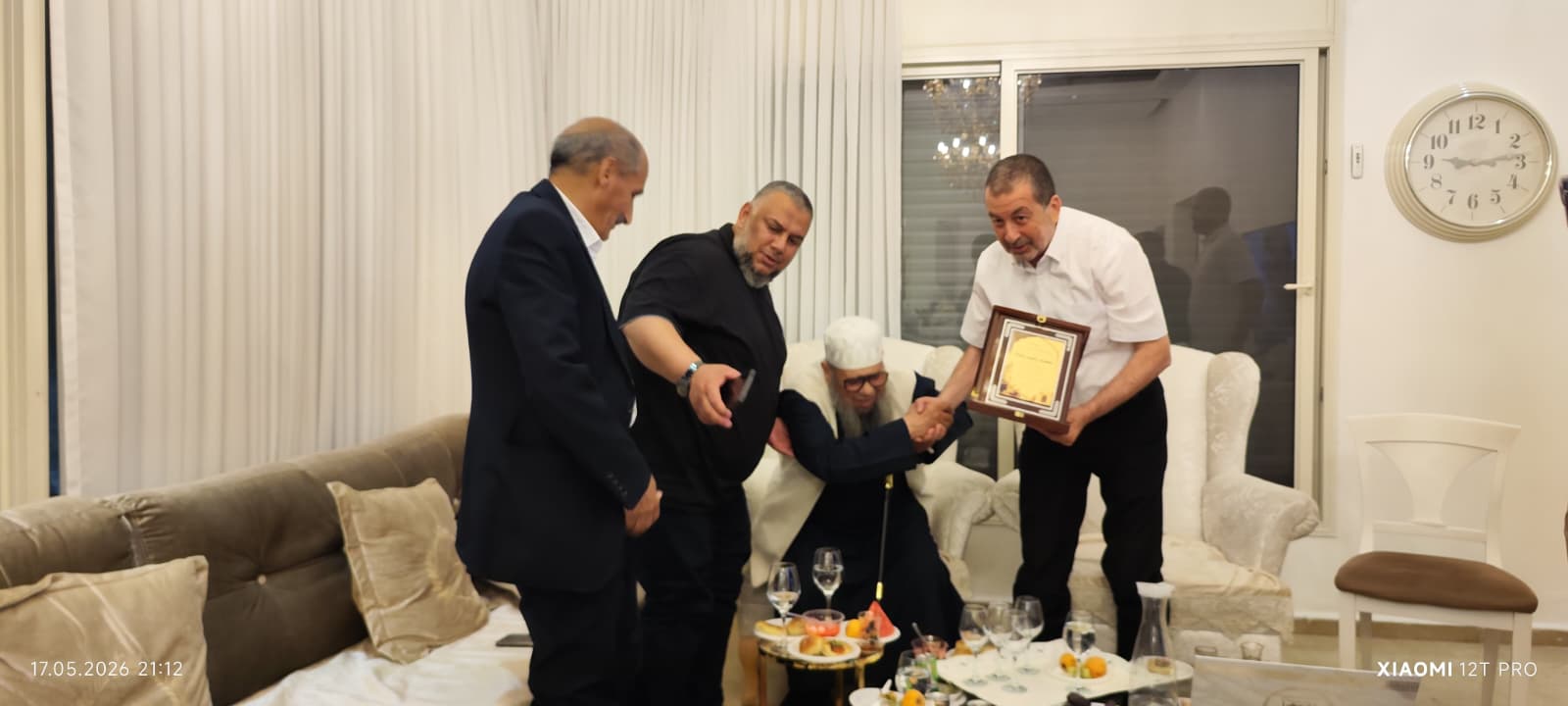 WczPIILH7uXkj0oLqXAtR72m01G6ruqjo5Vqs9xU.jpg
