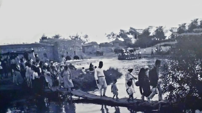 صورة نادرة للطبيعة الساحرة جوار نهر العوجا عام 1930 