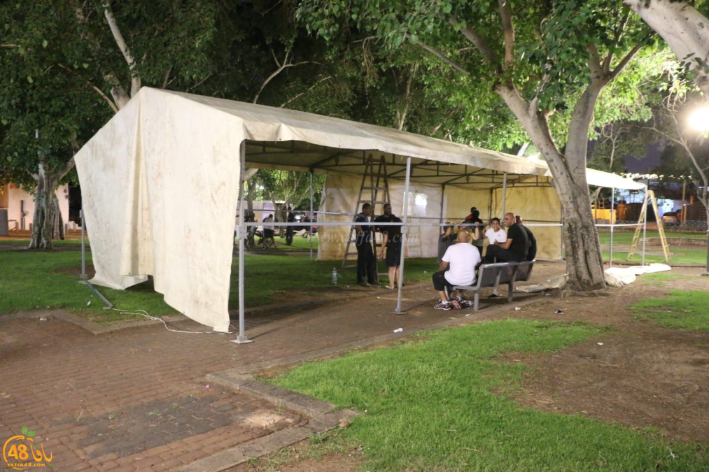  أنباء عن تفاهمات لانهاء قضية عائلة سقا وتفكيك خيمتهم في حديقة العجمي