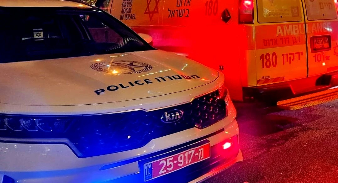 اللد : بتر أصبع فتى (15 عاما) نتيجة اللعب بألعاب نارية 