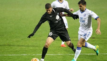 مكابي شعرايم يهزم شباب اللد باربعة اهداف نظيفة 