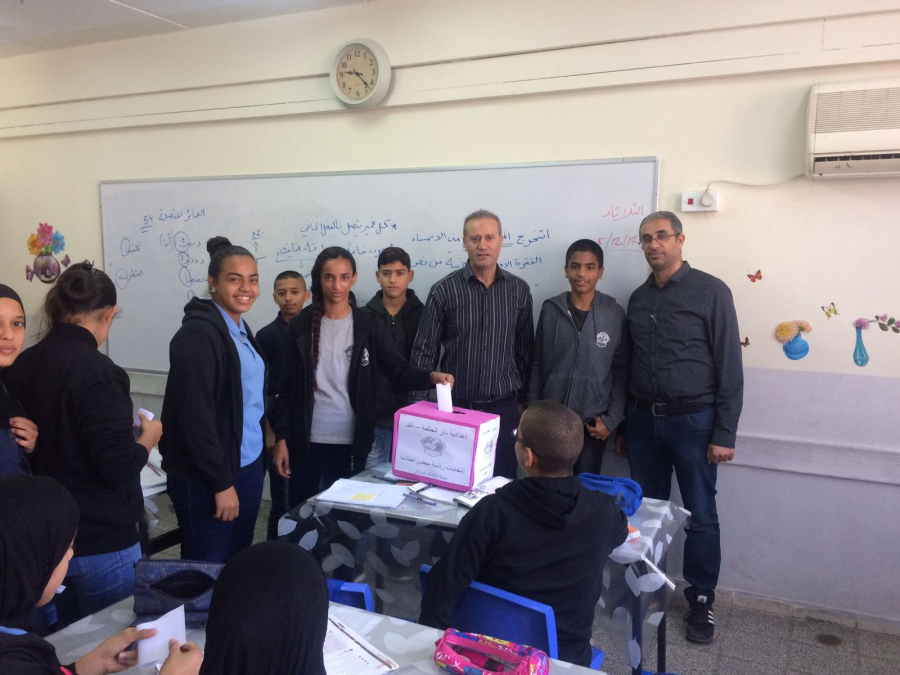 انتخابات رئاسة مجلس الطلاب في اعدادية دار الحكمة للهندسة والعلوم العليا باللد