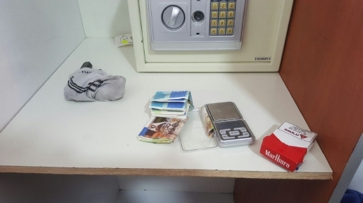 تل ابيب: اعتقال مشتبهين من الطيرة وضبط مسدس وسموم 