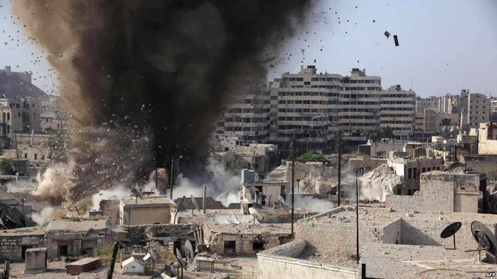 غارات واشتباكات عنيفة وقصف متبادل بحلب بعد فشل الهدنة