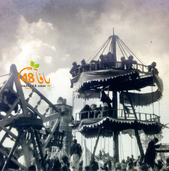   صورة نادرة جداً لمدينة ملاهي في ساحة المسجد الأبيض بالرملة عام 1925 