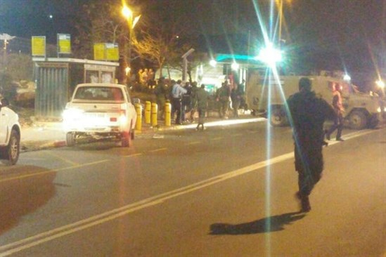 مصادر: اطلاق النار تجاه سائق فلسطيني قرب رام الله 