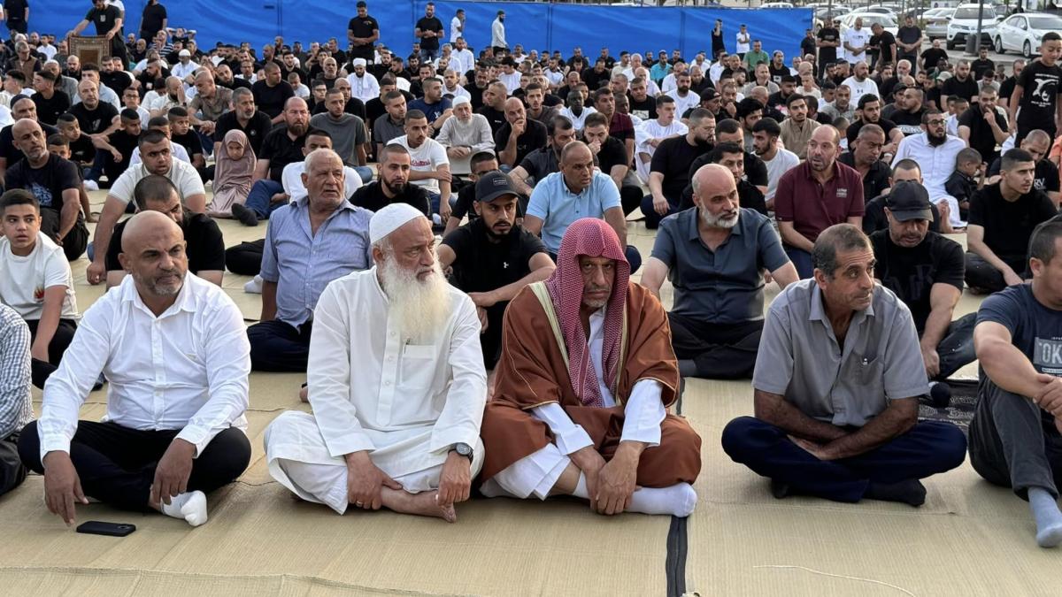 الشرطة تقتاد الشيخ يوسف الباز للتحقيق على خلفية خطب العيد يوم أمس الأحد