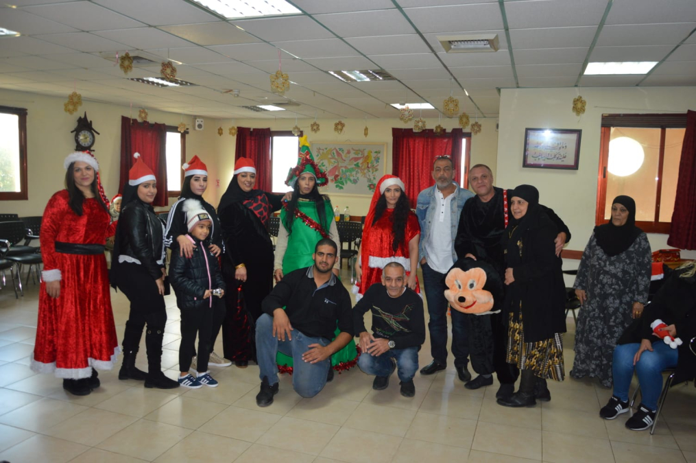  جمعية "عطاء بلا حدود" في زيارة لنادي الجيل الذهبي بيافا 