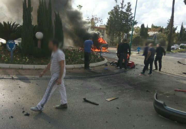 مصرع شخص واصابة آخرين بانفجار مركبة في كريات يام 