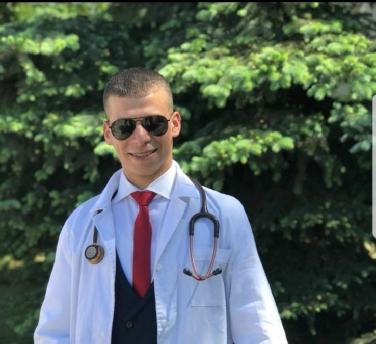  مبروك: الطبيب عيسى يونس أبو معمر من الرملة يجتاز امتحان الدولة بنجاح