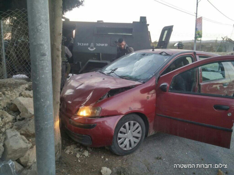 اصابة 3 جنود في عملية دهس بالخليل واطلاق النار على المنفذ 