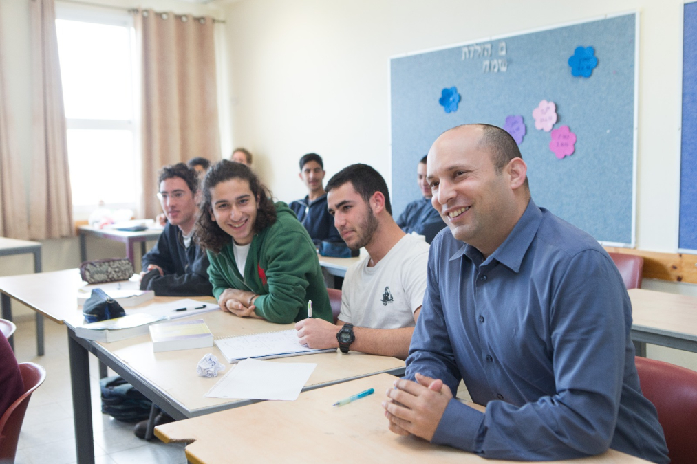 مضاعفة عدد الطلاب المتقدّمين لـ5 وحدات بجروت رياضيات