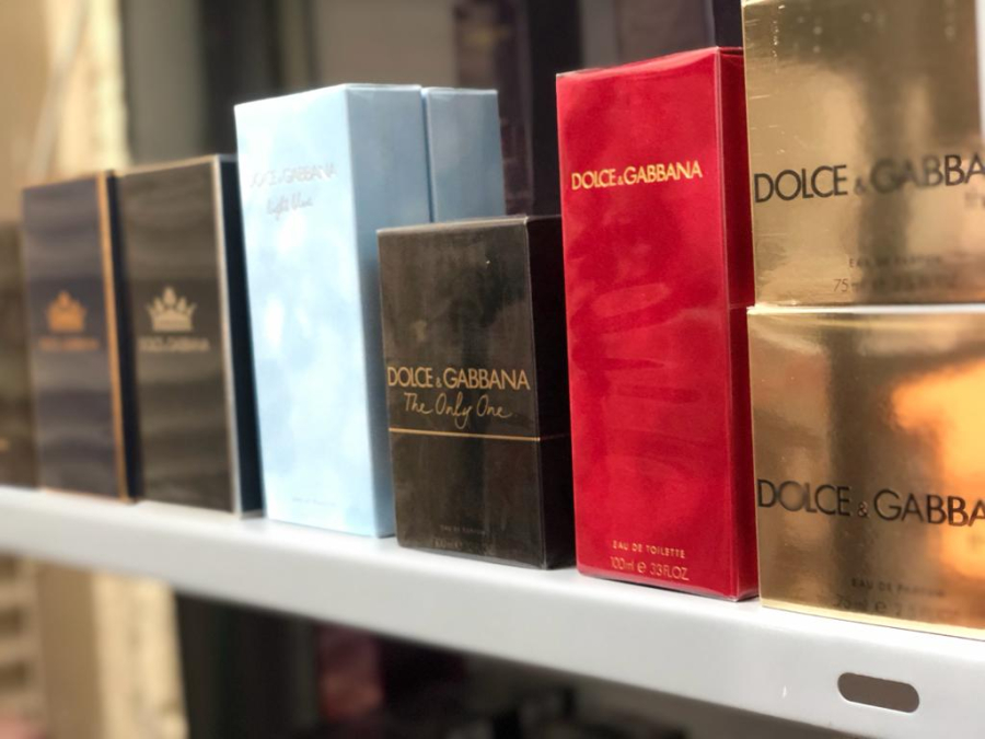 لكل عطر شخصية وتأثير .. أفضل العطور العالمية تجدونها لدى Basmni