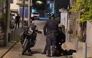 يافا: اعتداء وحشي على شاب قبل اعتقاله