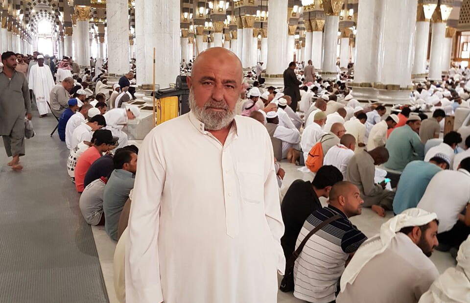   اختيار الحاج عاطف عيسى من يافا كأحد الاداريين المتميزين في موسم الحج الماضي