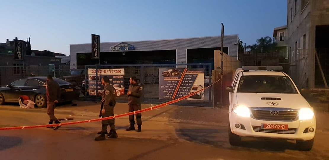 الطيرة : مصرع شخصين رمياً بالرصاص في جريمة قتل مزدوجة 