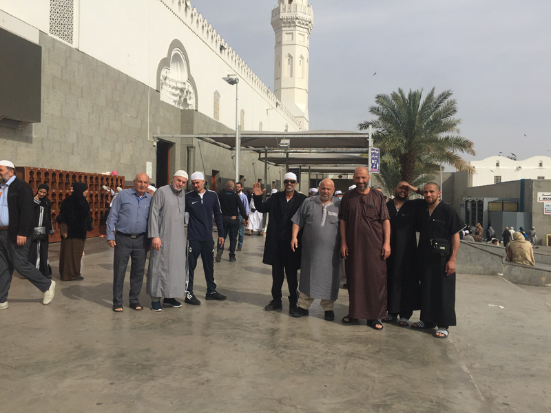 صور لمعتمري اللد والرملة خلال زيارتهم للمدينة المنوّرة