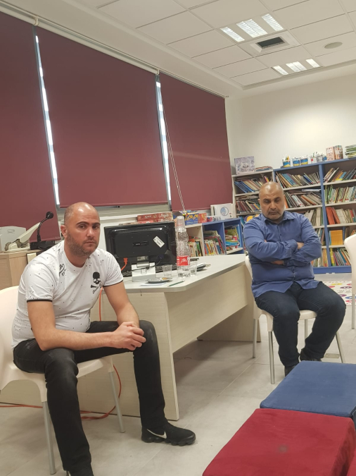 يافا: اجتماع في مدرسة حسن عرفة الابتدائية مع مديرة قسم التربية والتعليم في البلدية
