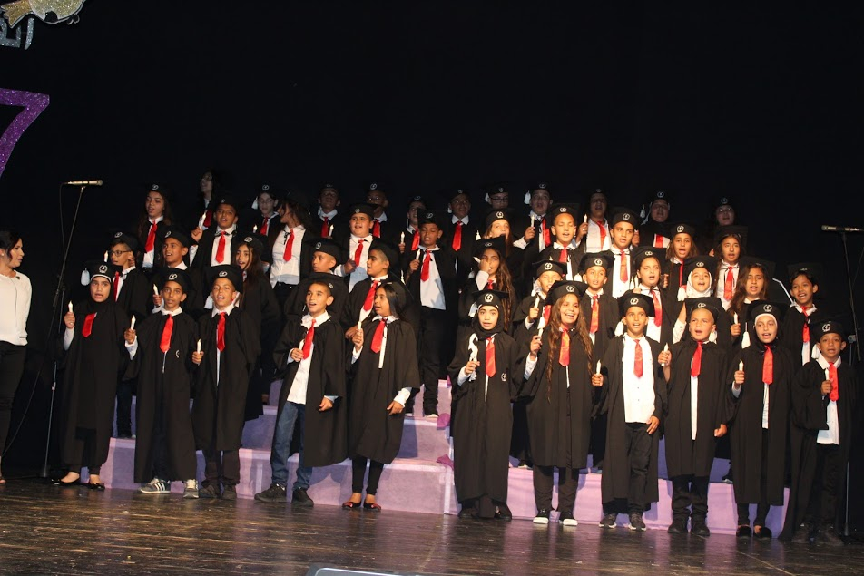  بالصور: مدرسة الأخوة الابتدائية تحتفل بتخريج فوجها الـ37 