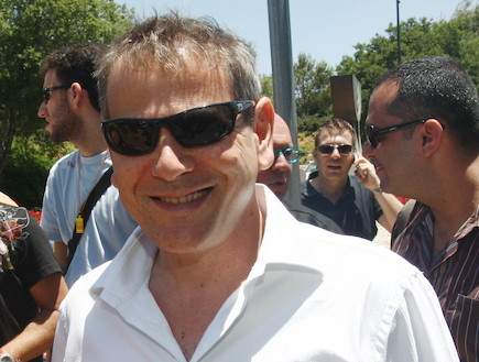  عضو الكنيست "نتسان هروفيتش" يعلن عن نيته الترشح لرئاسة بلدية تل ابيب يافا