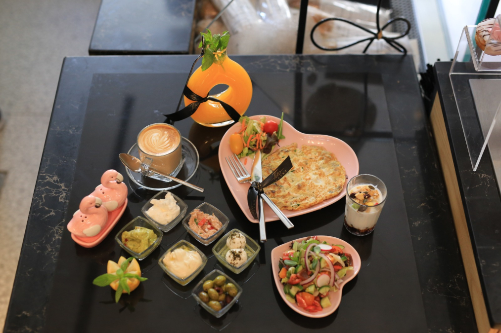 وجبات الافطار بطعم مختلف مع مقهى تيتو في مدينة يافا 