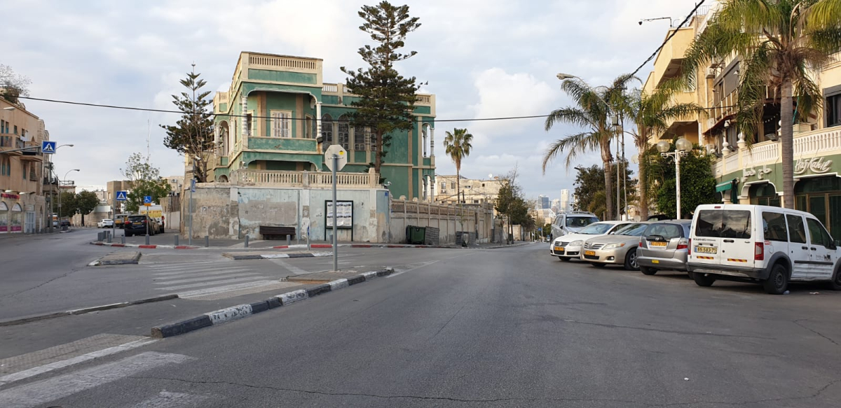  صور: شوارع خالية من المارة - مدينة يافا تلتزم بقرار حظر التجوّل 