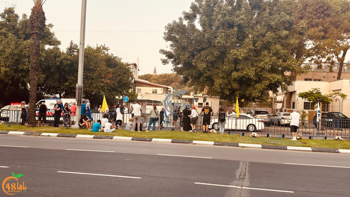 بعد 12 عاما من احتجازه: وصول رفات الضابط جولدن الى التشخيص في معهد الطبي ابو كبير في يافا