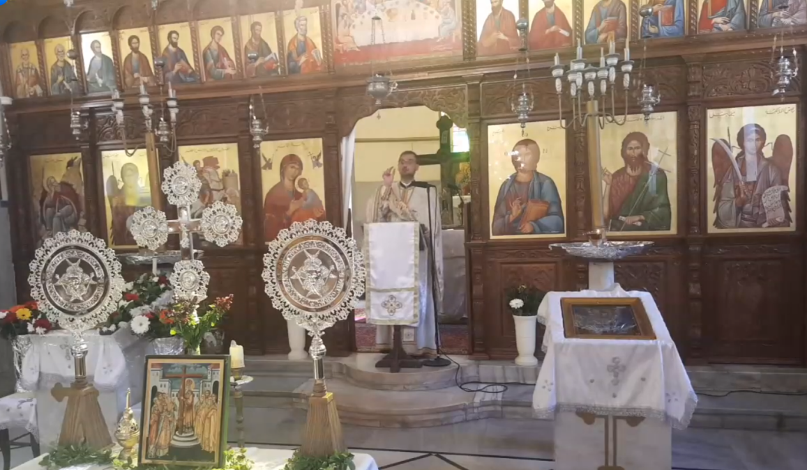 الكنائس المسيحية التي تسير حسب التقويم الغربي تحتفل بعيد الفصح