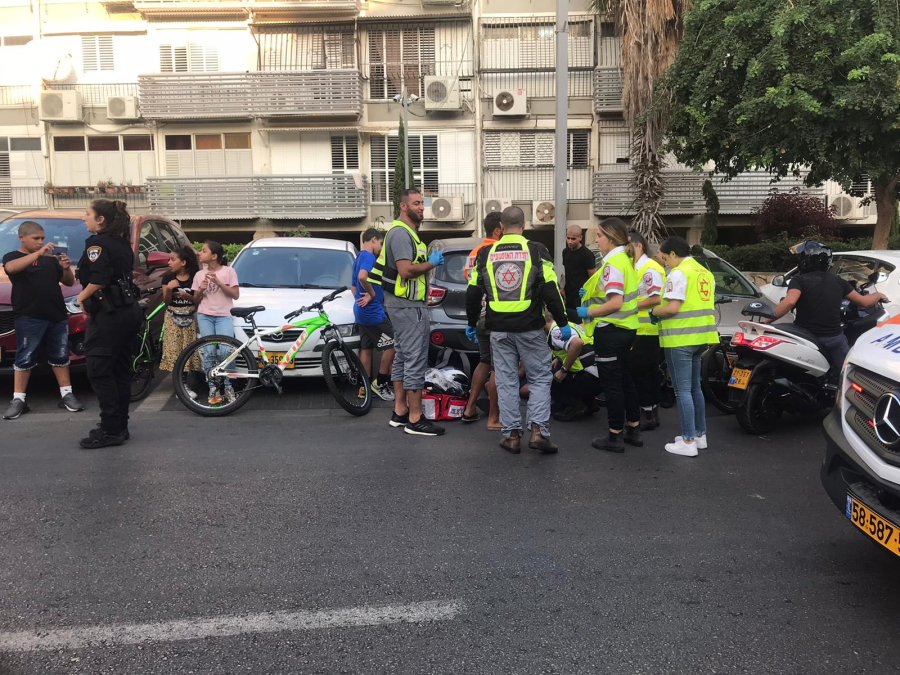 يافا: اصابة متوسطة لسائق دراجة نارية بحادث طرق ذاتي