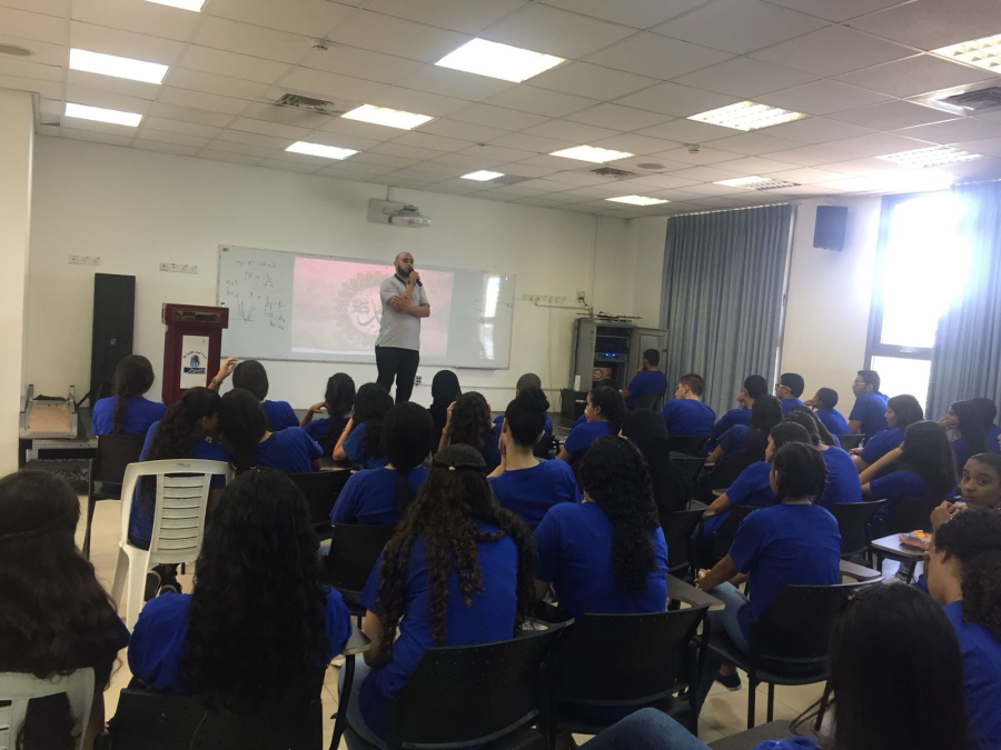 مدرسة أجيال الثانوية تحيي ذكرى الهجرة النبوية ورأس السنة الهجرية