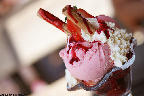 أضرار خطيرة للسكر رغم حلاوته