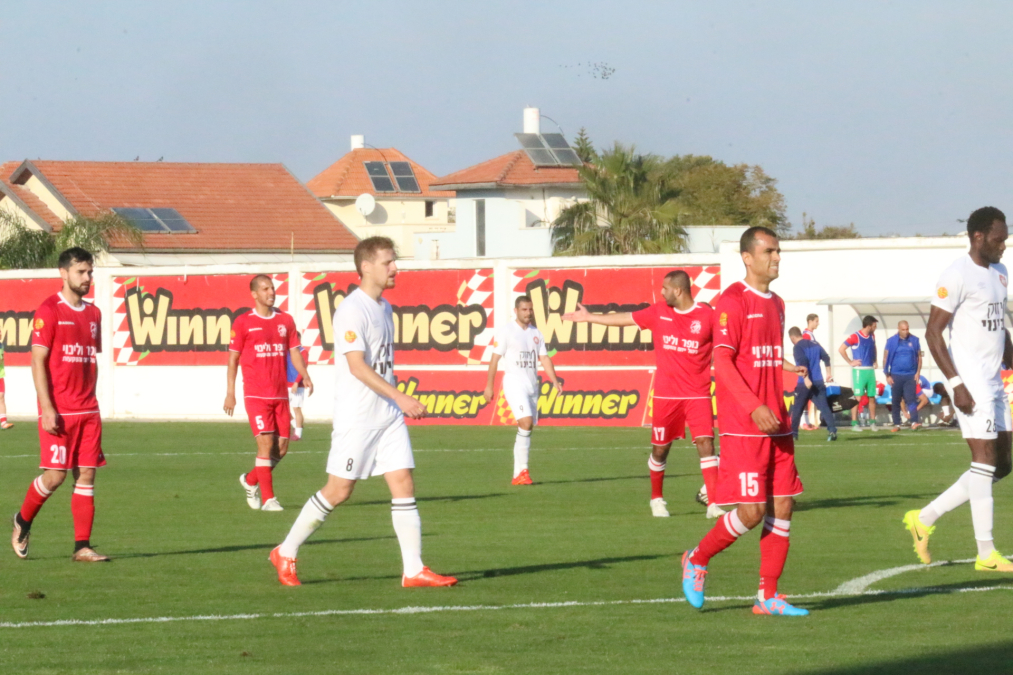 أبناء اللد يبقى بالمرتبة الثانية رغم خسارته من رمات غان