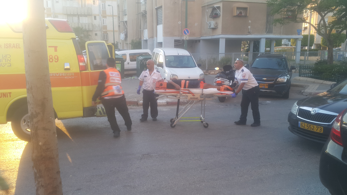 يافا :إصابة رأس لفتى  في حادث دهس "ضرب وهرب"بشارع مخروزت