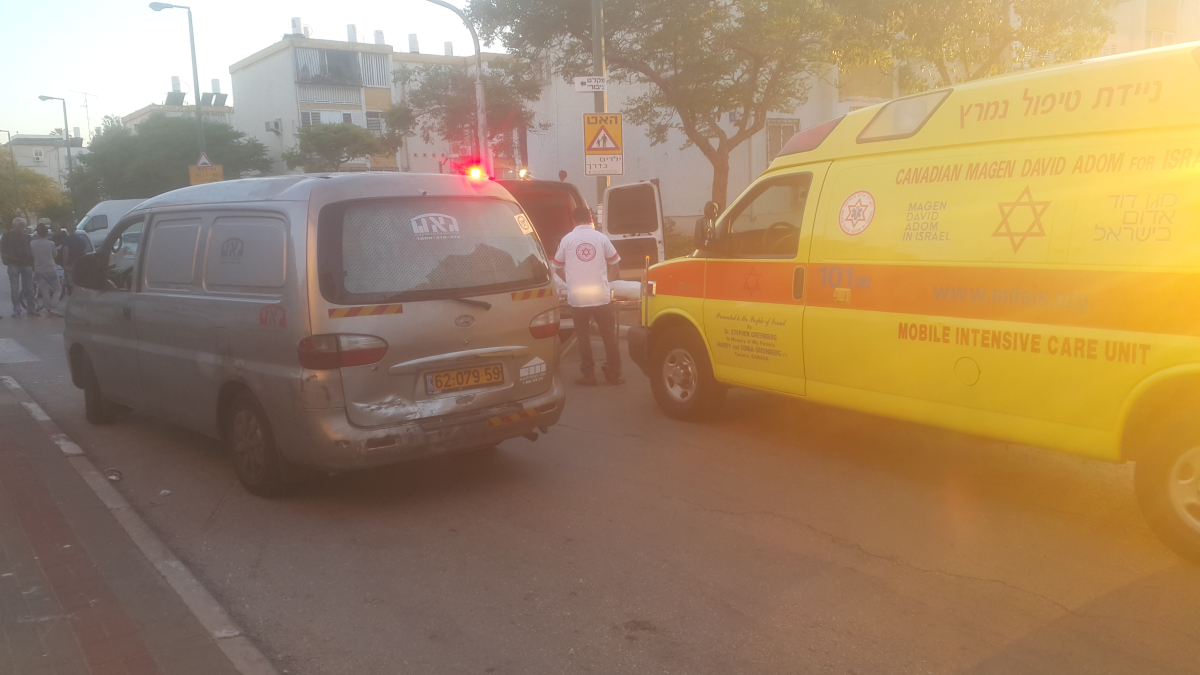 يافا :إصابة رأس لفتى  في حادث دهس "ضرب وهرب"بشارع مخروزت