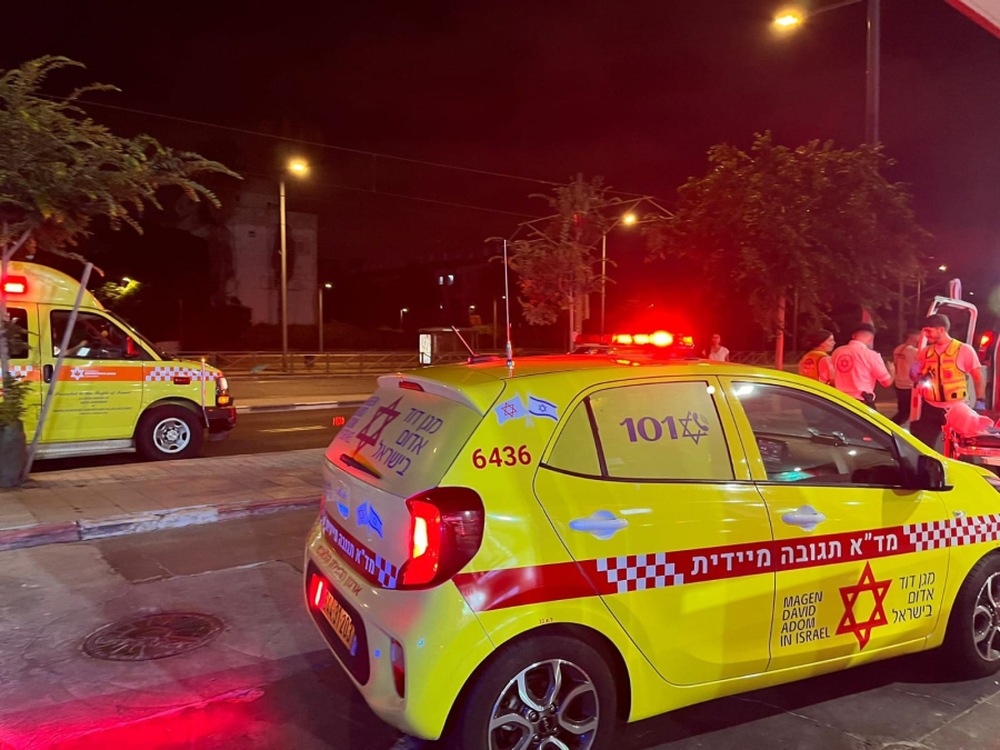 إصابة شابين بحادث طرق قرب مفرق اللد فجر اليوم