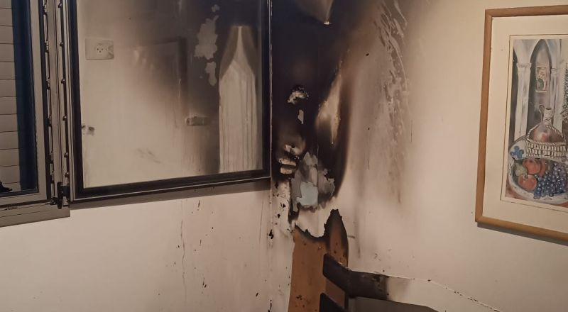 القدس: 5 إصابات بحريق شقة سكنية في حي راموت 